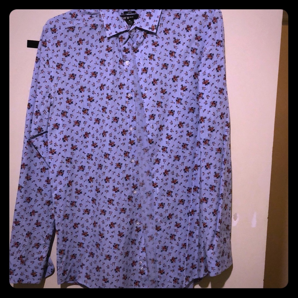 Long sleeve floral print dress shirt.